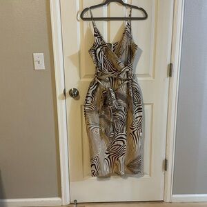 Spaghetti strap with pockets lined women’s dress